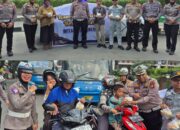DITLANTAS POLDA RIAU BERBAGI TAKJIL DAN AJAK MASYARAKAT TERTIB BERLALU LINTAS