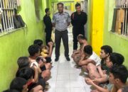 Jaga Situasi Aman dan Kondusif, Lapas Pekanbaru Gelar Razia Kamar Hunian Warga Binaan