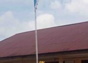 Gawat …!!! Bendera SDN 09 bukit indah kecamatan rakit kulim Kabupaten Inhu Diduga mengunakan bendera negara Eropa