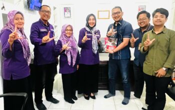 Eko Saputra,S.H,.M.H Sumbangkan Karyanya ke Dinas Perpustakaan Daerah Kota Dumai