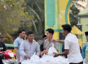 Pemuda Lubuk Muda (Insomnia Grub) Gelar Aksi Berbagi Takjil di Kecamatan Siak Kecil