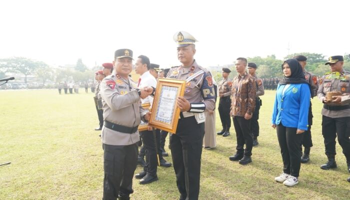 4 Personel Sat PJR Ditlantas Polda Riau Raih Penghargaan, Kiprah Ditlantas Melalui Program “Polantas Penolong” Semakin Dirasakan Masyarakat