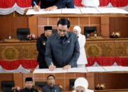 Polhukam DPRD Kota Depok Sahkan Propemperda Serta Pertanggung Jawaban APBD