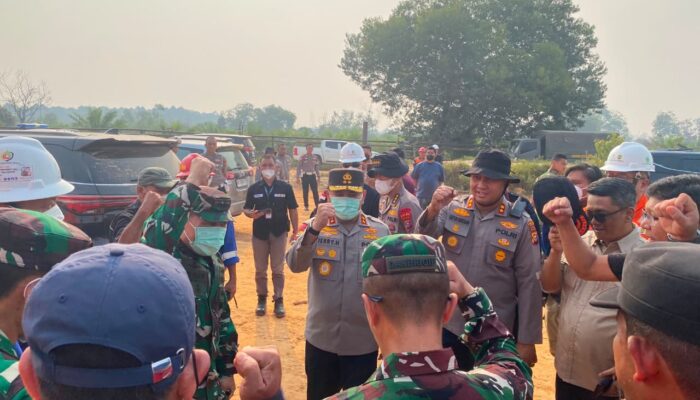 Kapolda-Pangdam Cek Karhutla Siak, Empat Wilayah Riau Jadi Atensi